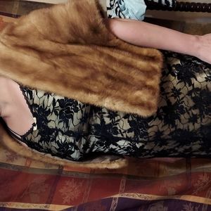 Lowensteins Mink Stole